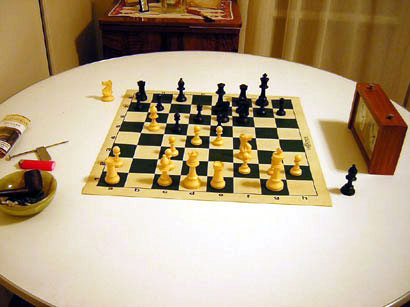 chessLeft.jpg